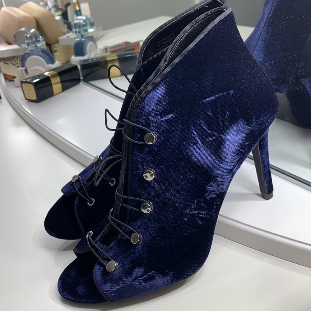 Blue Military lace Stilettos ! Unique !